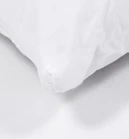 Protector Bamboo Light para almohada: detalle del cierre con cremallera